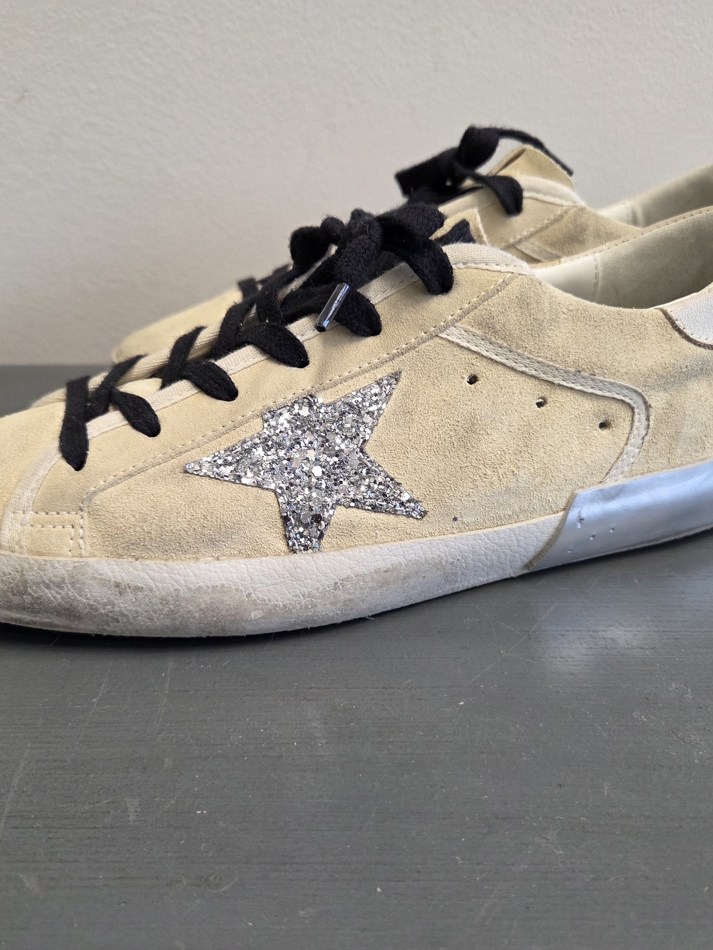 Golden Goose Superstar Biege Suede Silver Star, EU 39, USA 8.5-9.
